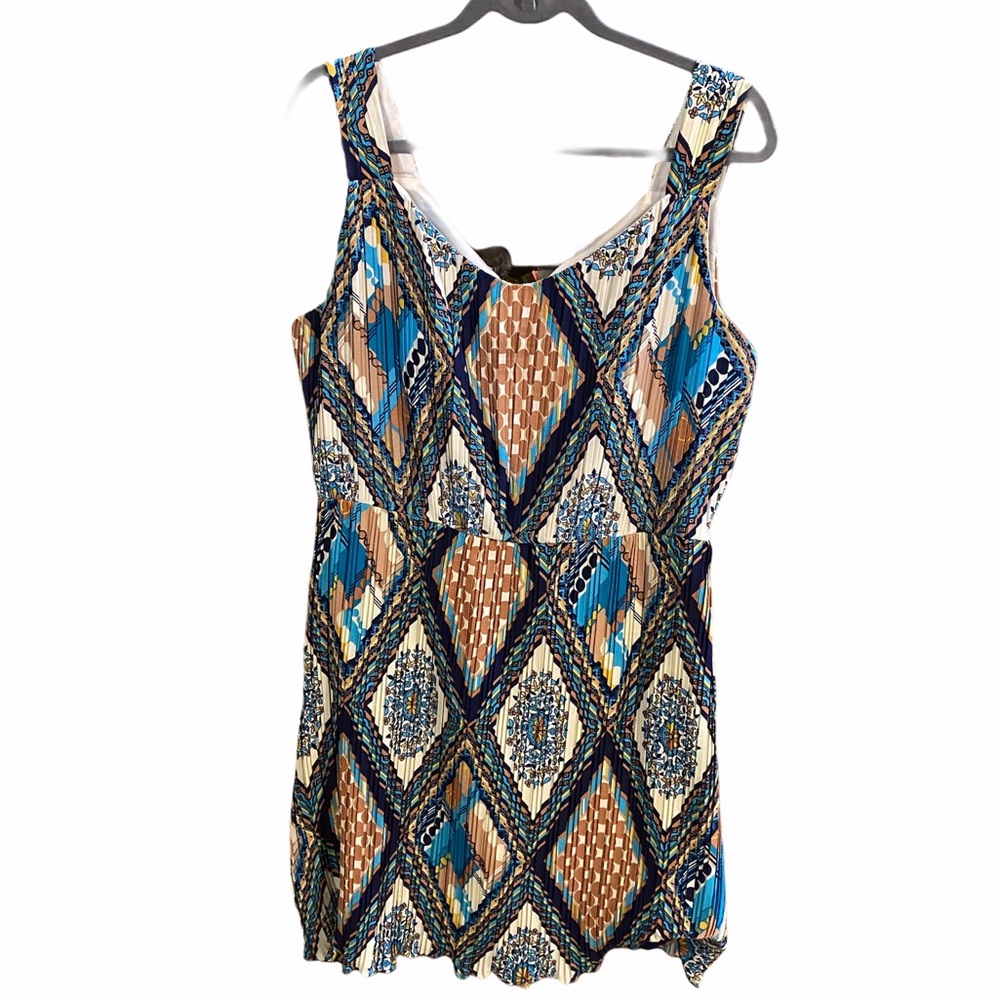 SCARLETT Pleated Sleeveless Flowy Above Knee Dress